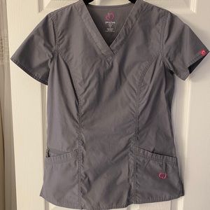 Peaches scrub set (top and bottom)